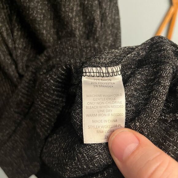 Market & Spruce Knit Hoodie - Picture 3 of 4